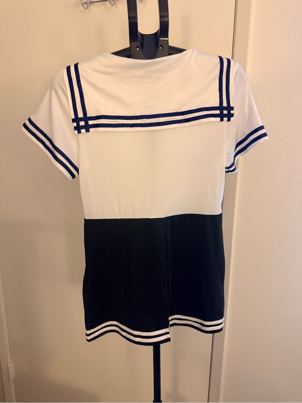 Woman’s Naughty Navy & White Sailor Mini Dress with Red Bow NWOT - Picture 2 of 4
